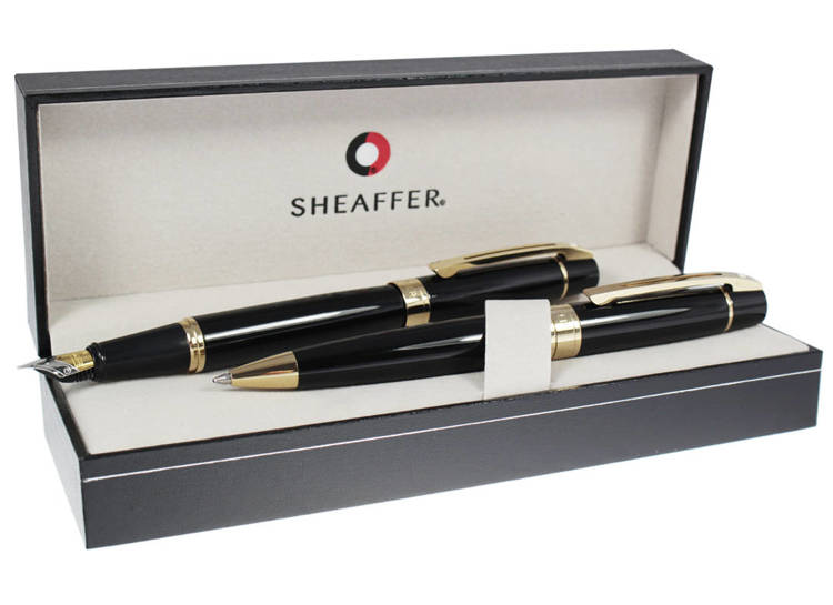 9325 Zestaw (pióro wieczne i długopis) Sheaffer kolekcja 300, czarne, wykończenia w kolorze złotym