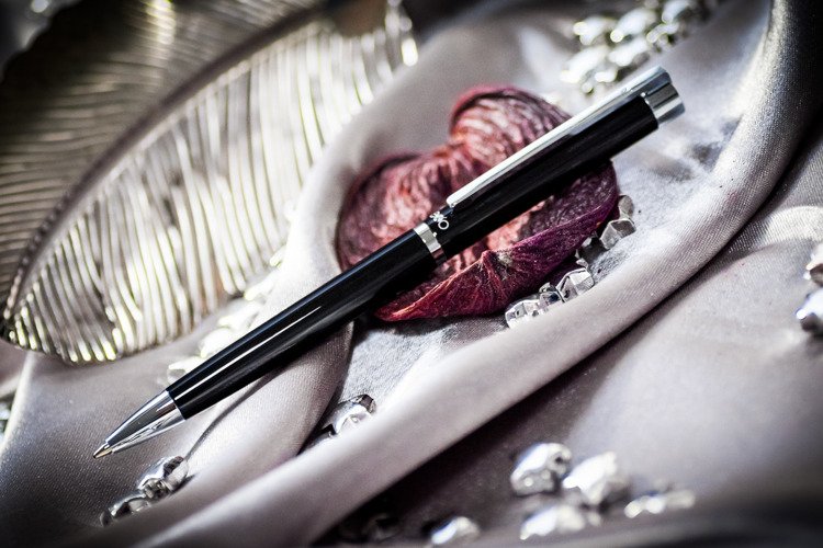 Długopis EXO Vela, czarny, wykończenia chromowane